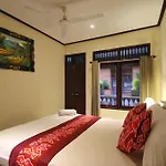 Happy Inn